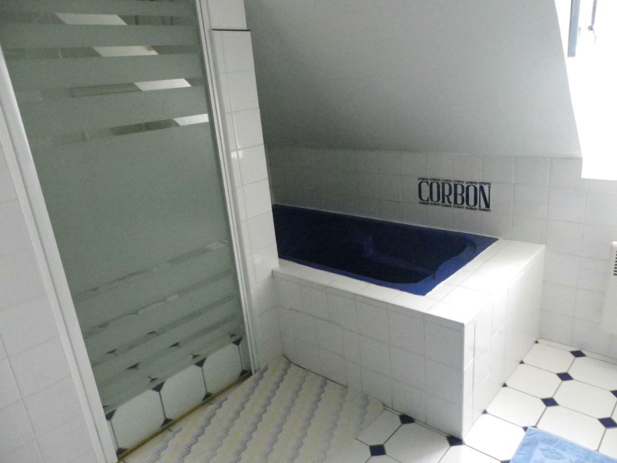 Вілла Corbon Vivoin Екстер'єр фото